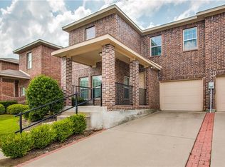 2213 Stonebrook Ln, Mesquite, TX 75181