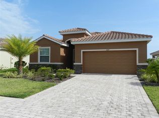 2839 Esmeralda Dr, Sarasota, FL 34243