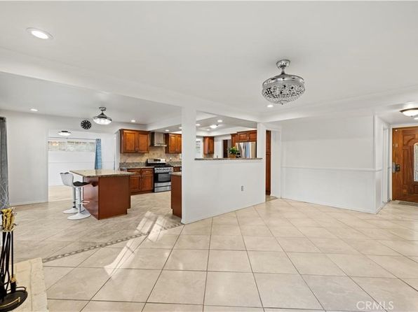 10685 Ledeen Dr
