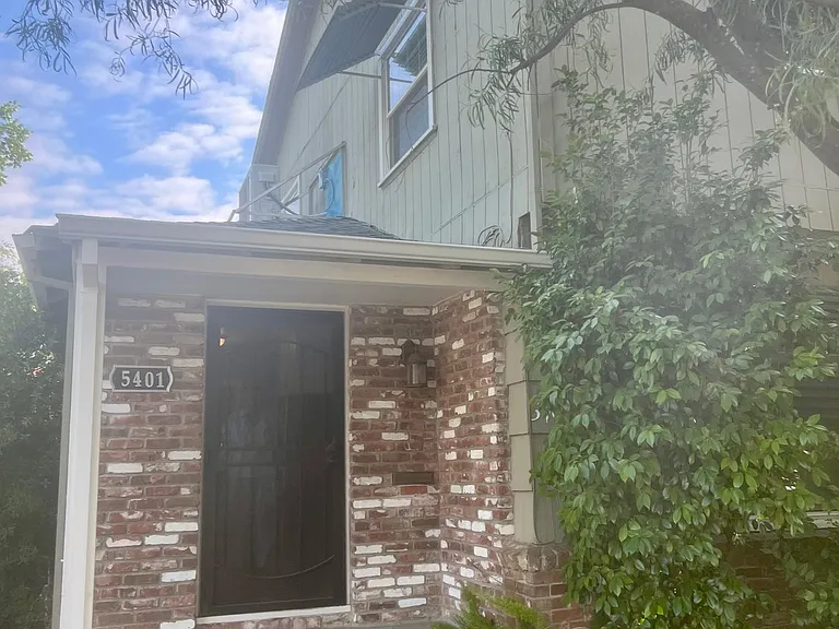 5401 F St — Photo 1