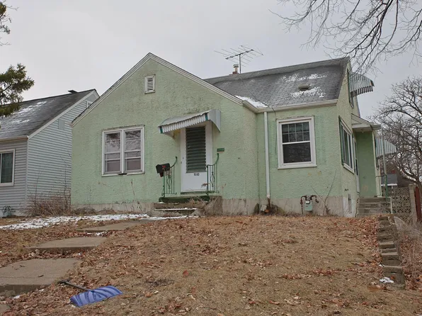 1660 Beech St, Saint Paul, MN 55106