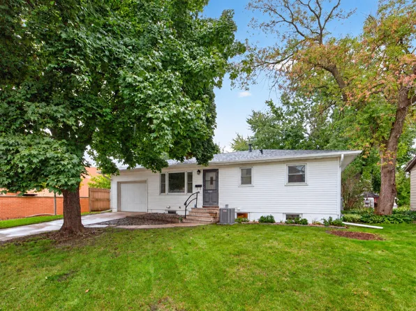 1438 2nd Ave SW, Rochester, MN 55902