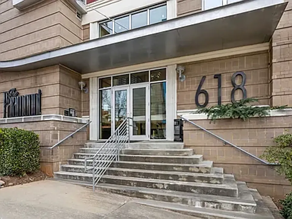 618 N Boylan Ave #702