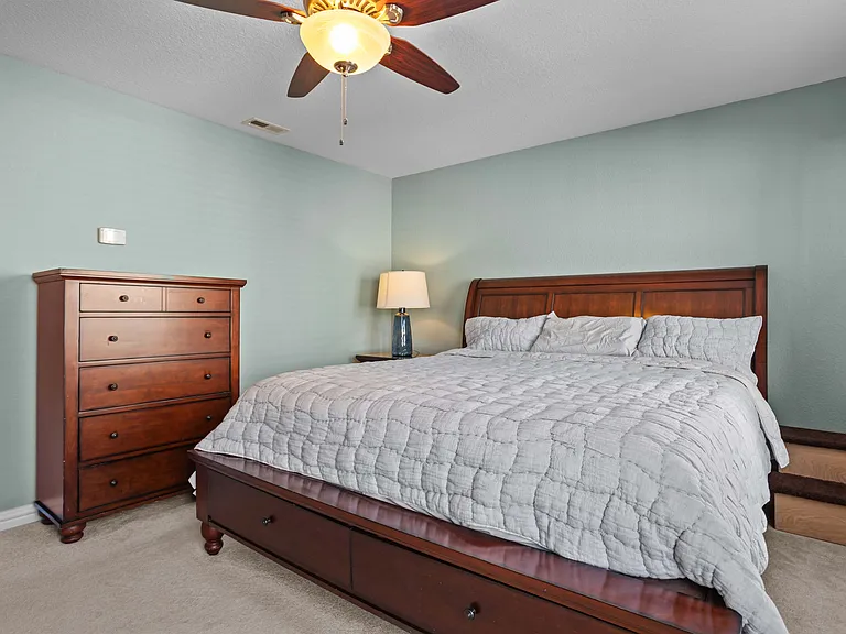 1025 Horton Pl — Photo 37