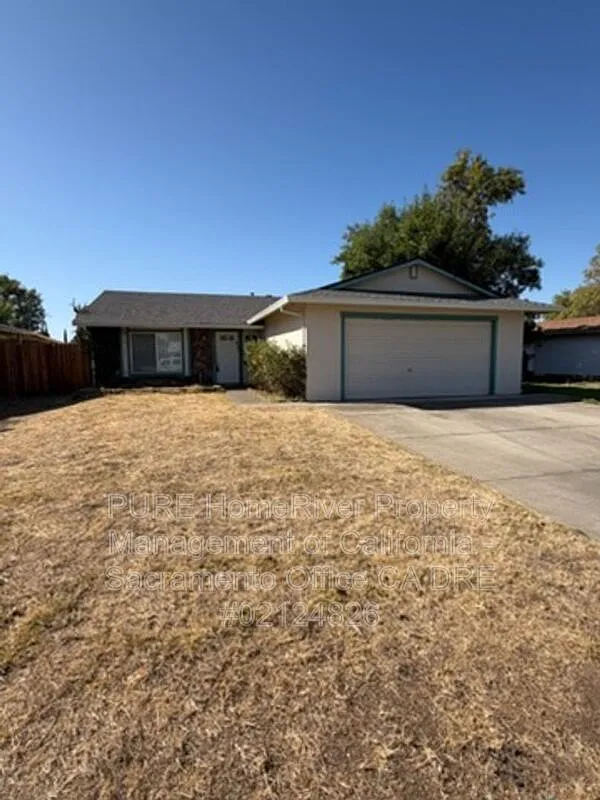 4 bed, 2.0 bath, 1209 sqft, $2,495 — Photo 1