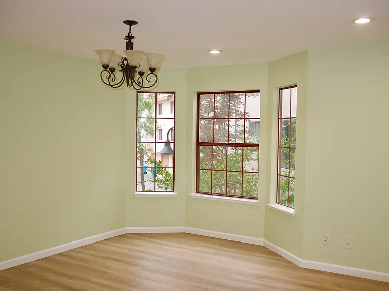 10198 Danube Dr — Photo 2