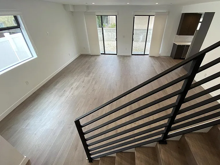 1153 N Orange Dr #1155-1/2 — Photo 18