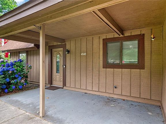 3rd image of 4048 Barkleaf Dr