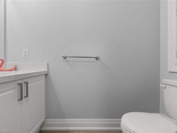 5th image of 6649 Cropp St