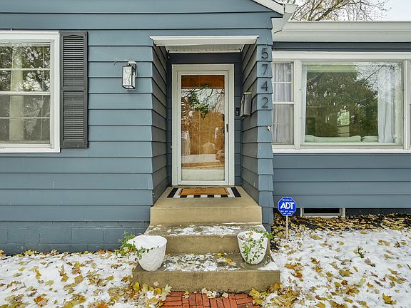 4th image of 5742 Kingsley Dr
