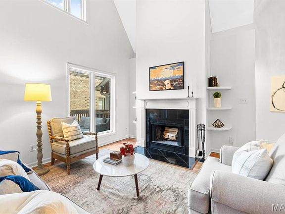 5th image of 4111 W Pine Blvd APT 12
