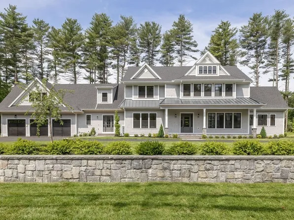 43 Whitman Rd, Needham, MA 02492