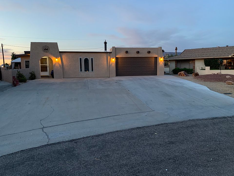 1st image of 2397 Cosnina Dr