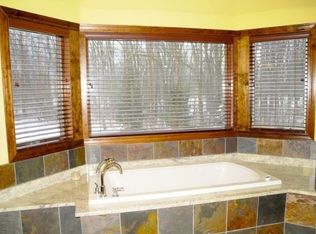 2010 W Bonniwell Rd, Mequon, WI 53097