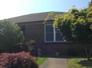 6015 Princeton Ave NE, Seattle, WA 98115