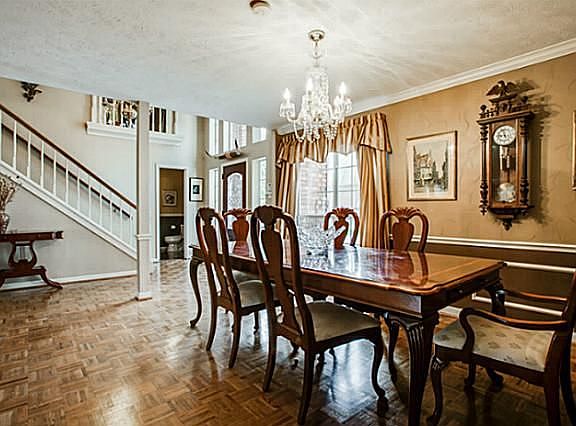 3rd image of 1806 Waterford Ln