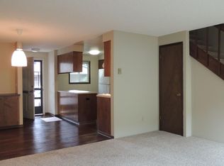 323 S Locust St APT 12, Canby, OR 97013