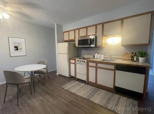 8 Hunters Cv APT 3, Branson, MO 65616