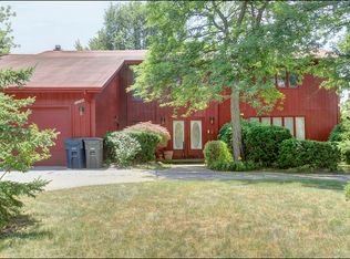 23740 Halburton Rd, Beachwood, OH 44122