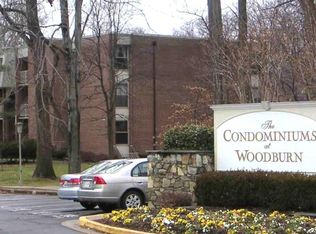 3312 Woodburn Village Dr APT T3, Annandale, VA 22003