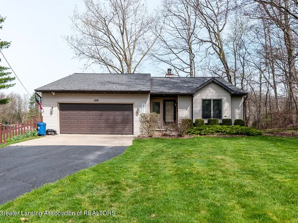 108 Bay Ct, Pleasant Lake, MI 49272