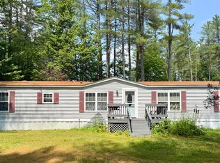 63 Creesy St, Palmyra, ME 04965