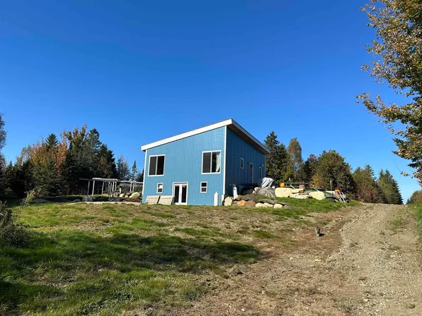 34 Pine Woods Drive, Stannard, VT 05842