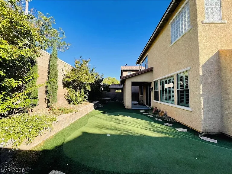 315 Carlisle Crossing St — Photo 26