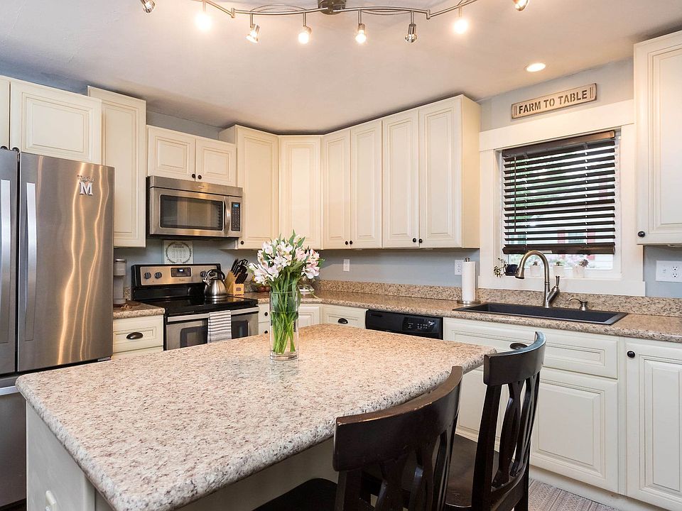 5 Harding Street, Rochester, NH 03867 Zillow