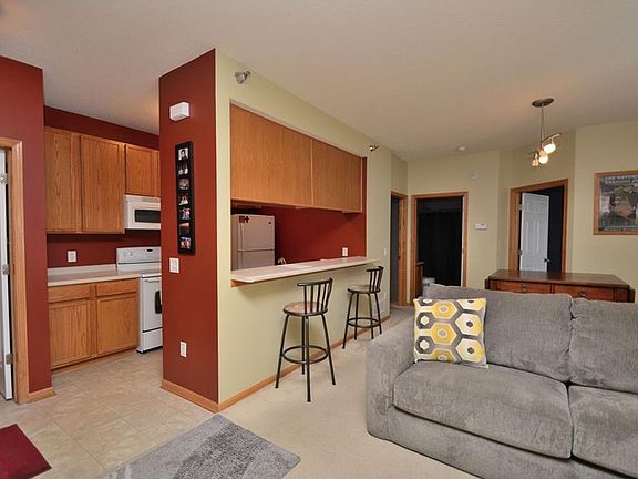 4th image of 1117 NE 5th Ln Unit 14