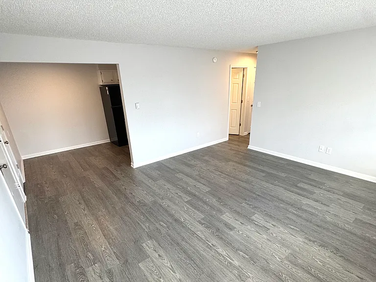 Madison Place Apartments — Photo 6