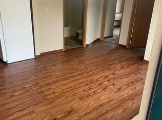 1617 6th Ave #6, Huntington, WV 25703