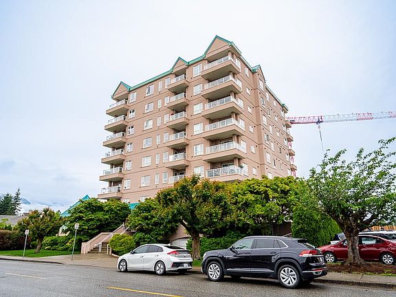 3rd image of 45745 Princess Ave #803