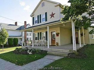 407 Church St, New Windsor, MD 21776