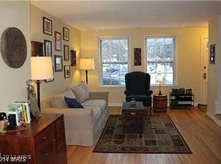 4875 28th St S, Arlington, VA