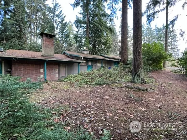 815 130th Avenue NE, Bellevue, WA 98005