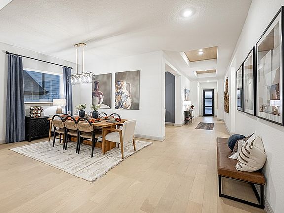 The Jacksboro - Dining