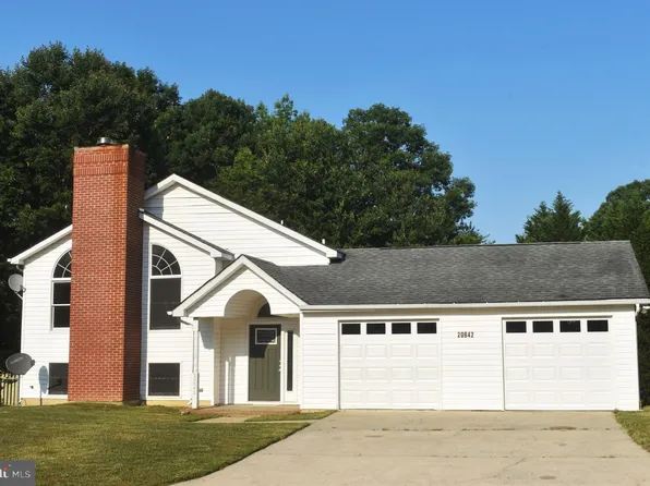 20842 Sandstone St, Lexington Park, MD 20653