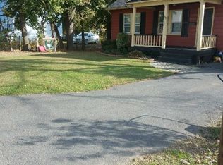 133 W Warren St, South Bound Brook, NJ 08880