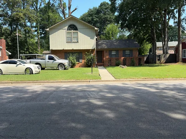1924 Leeann St SW, Decatur, AL 35601