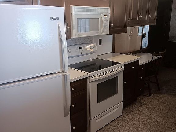 4th image of 1022 Laura Ave