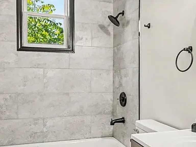 114 Stevenson Ave — Photo 16