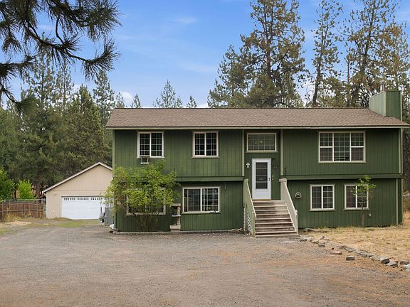 2nd image of 59976 Hopi Rd