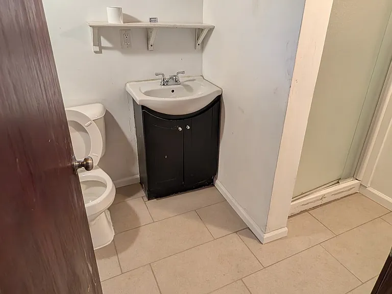 579 Eustis St — Photo 19