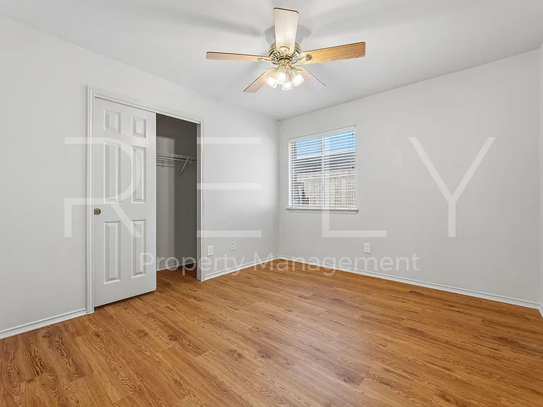 1106 Fossil Cv — Photo 23