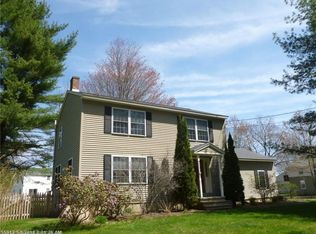7 Dana St, Gorham, ME 04038
