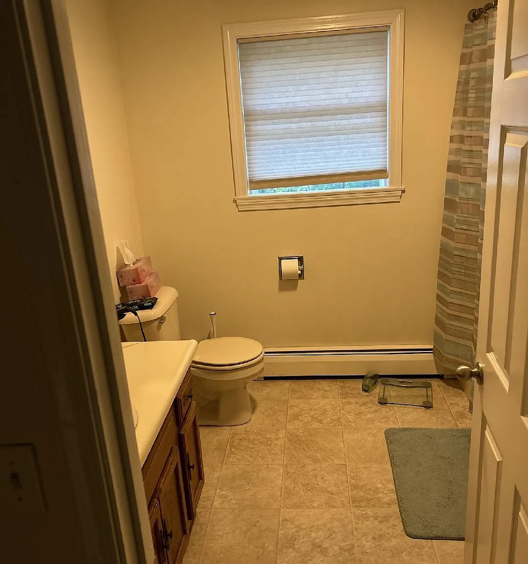 2 bed, 1000 sqft, $2,300 — Photo 4