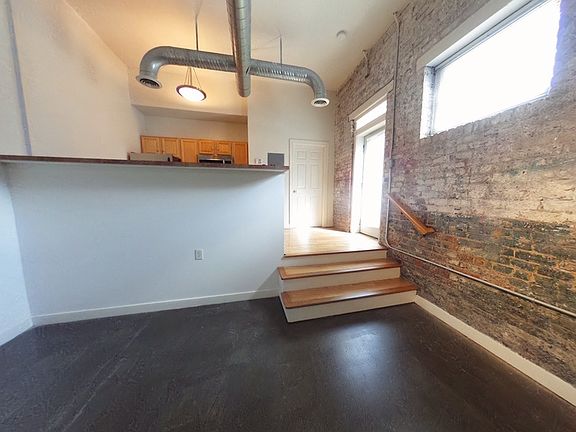 3rd image of 302 Goshen St Room 105