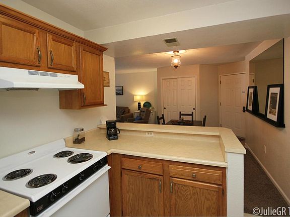 4th image of 3372A Devonwood Hills Dr NE