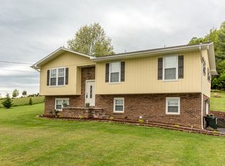 414 Pleasant Valley Rd, Jonesborough, TN 37659